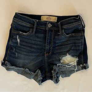 Hollister High Rise Distressed Short | Size: 1/W25